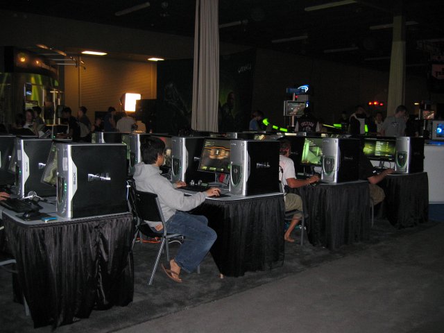 The nVidia booth had a 16-node LAN set up for gaming (qc061002.jpg, 640w x 480h )
