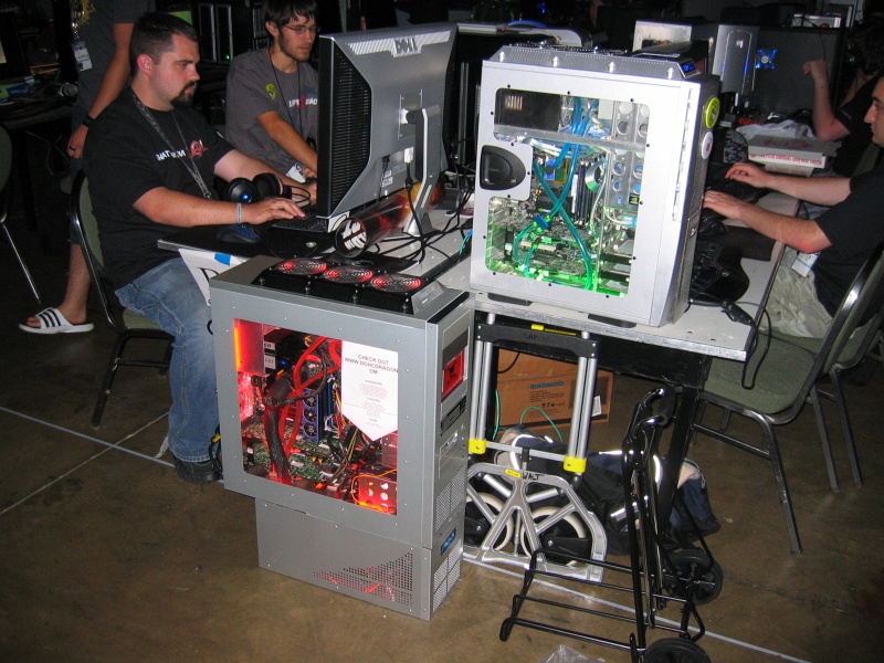 A couple of water-cooled PCs. (qc073030.jpg, 800w x 600h )