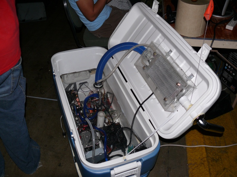 Sitting next to the BBQ PC, was the Ice Chest PC (qc082021.jpg, 800w x 600h )