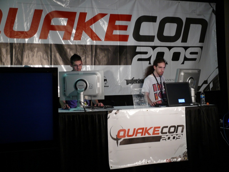 The QuakeCon tournaments were broadcast in QuadV.com and djWHEAT.tv (qc090031.jpg, 800w x 600h )