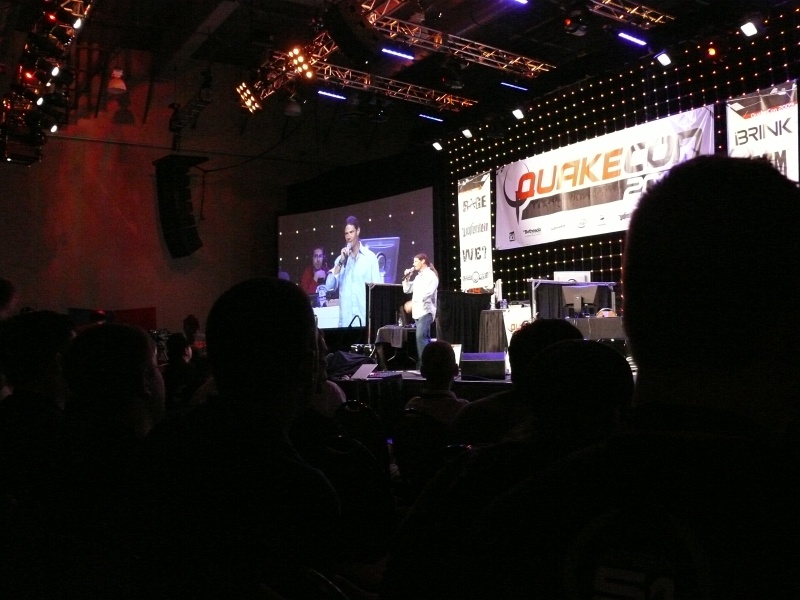 Todd Hollenshead kicked off the Quake Live Grand Finals event on Saturday night (qc090127.jpg, 800w x 600h )